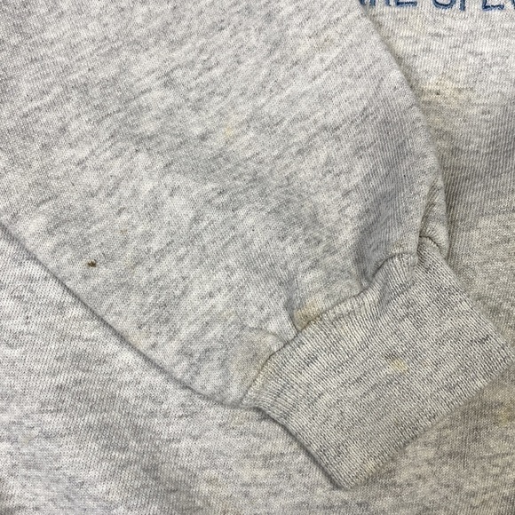 Vintage Hanes Activewear Grandmas Are Special Gray Crewneck Sweatshirt Large - Picture 9 of 10